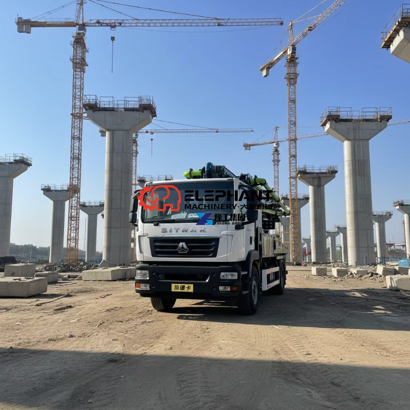 Heavy Equipment Work - รถปั๊มคอนกรีตใหม่เอี่ยม ปี 2026 ขนาด 30 เมตร